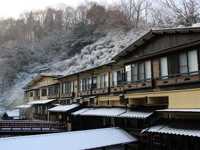Kurokawa Onsen Yama No Yado Shinmeikan Minamioguni Kültér fotó
