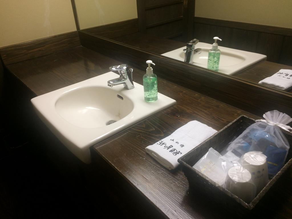 Kurokawa Onsen Yama No Yado Shinmeikan Minamioguni Kültér fotó