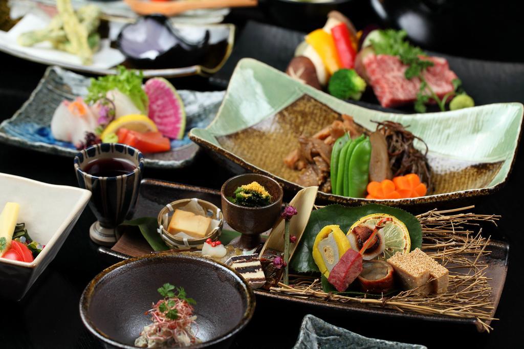 Kurokawa Onsen Yama No Yado Shinmeikan Minamioguni Kültér fotó